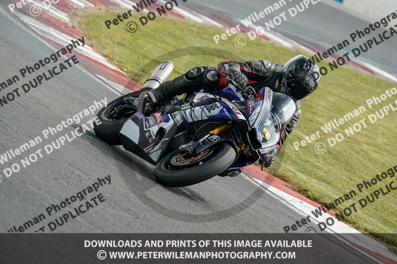 donington no limits trackday;donington park photographs;donington trackday photographs;no limits trackdays;peter wileman photography;trackday digital images;trackday photos